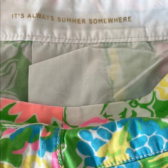 Lily Pulitzer Green and Pink Buttercup Shorts with Scalloped Hems - Picture 10 of 11